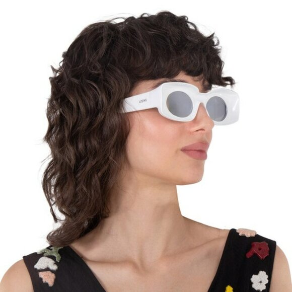 Loewe Paula's Ibiza Men Sunglasses White Silver Mirror Rectangle LW40033I 21C - Picture 10 of 12